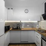 Apartament Woart *