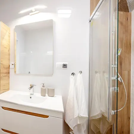 Woart Apartment *