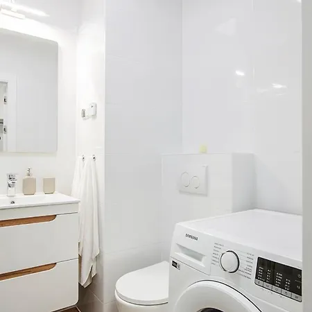 Apartment Woart